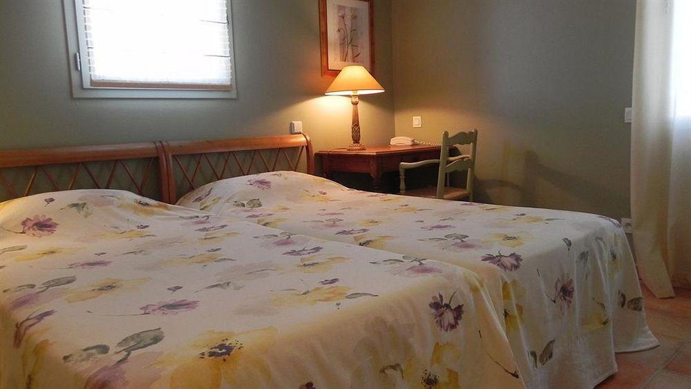 Hotel La Bastide D'Iris Vagnas Ngoại thất bức ảnh