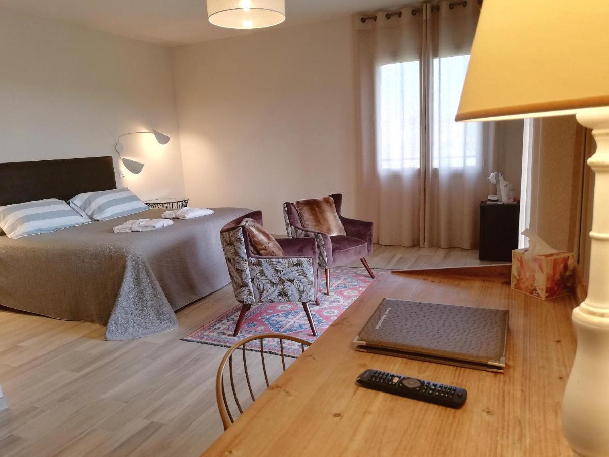 Hotel La Bastide D'Iris Vagnas Ngoại thất bức ảnh